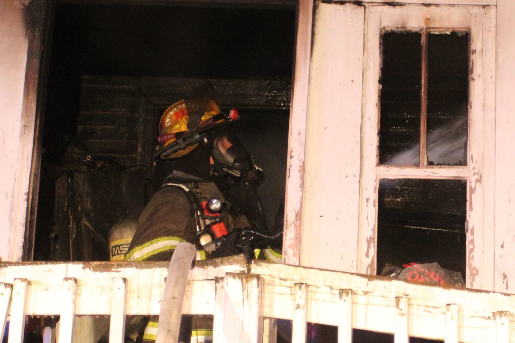 110719jr-fire-courtland-3